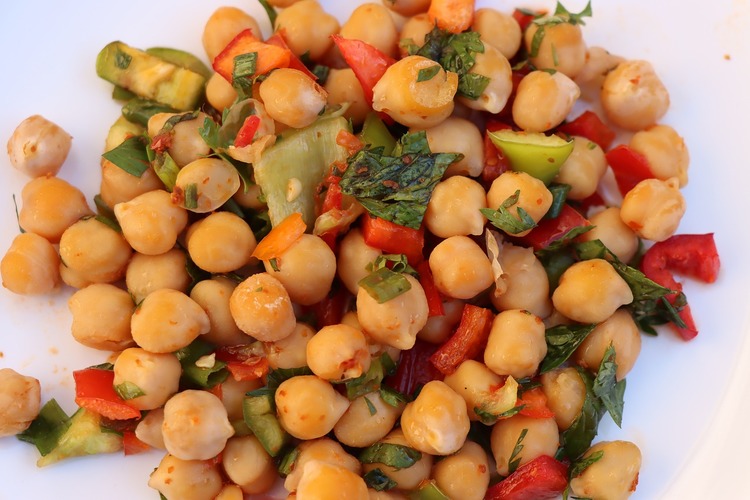 Vegan Chickpeas with Red Peppers Recipe