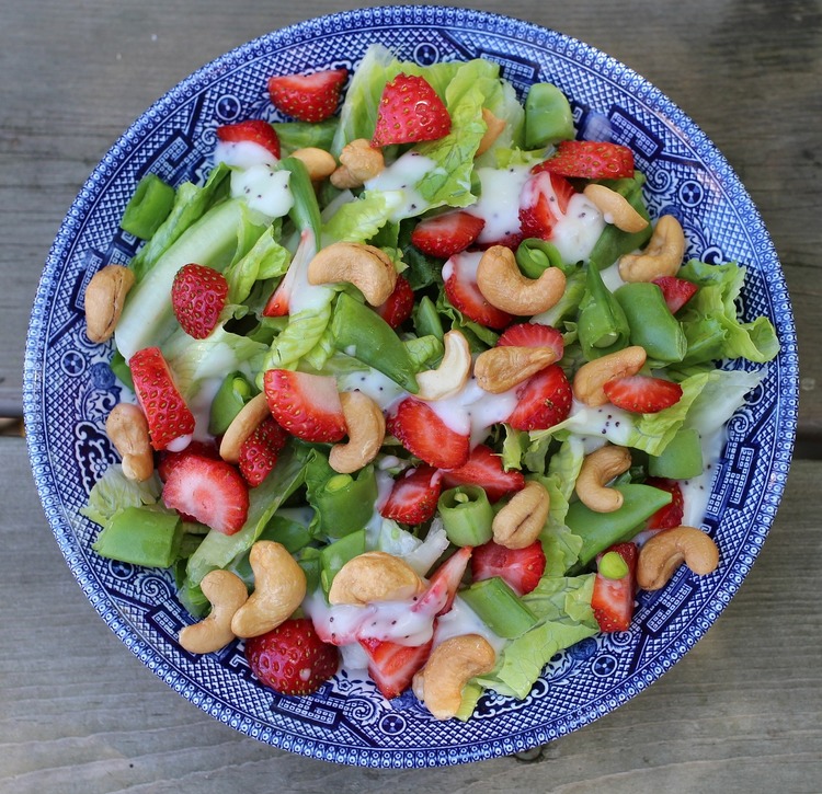 Vegan Strawberry Salad with Snap Peas and Cashews - Vegan Recipe